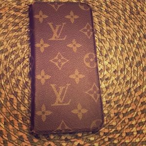 Iphone 7 & 7 plus LV Authentic case